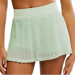 NWT Free People Movement Rally Pleated Mini Skirt Skort Pistachio Size Xlarge